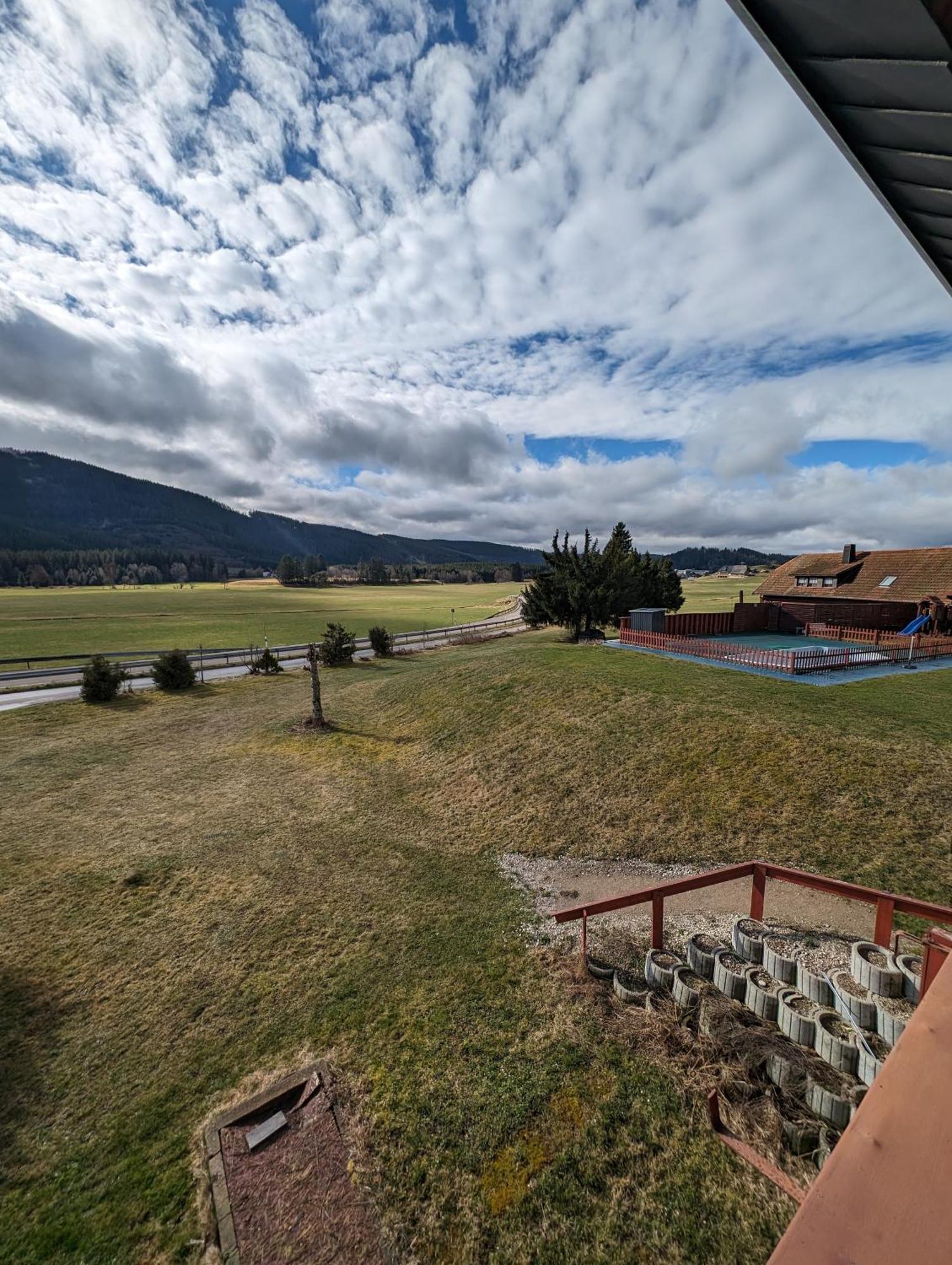 B Und B Titisee Hotel Sonnenmatte Nahe Badeparadies Стая снимка